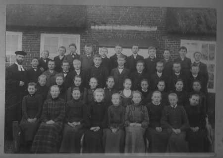 001-2. Konfirmanden in Keitum 1904.jpg.medium.jpeg