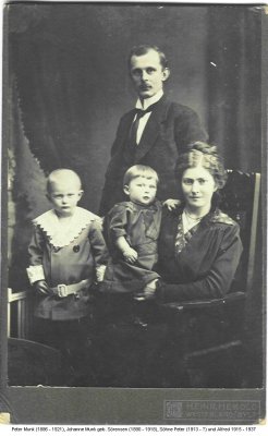 017-18. Familie Munk.jpg.medium.jpeg